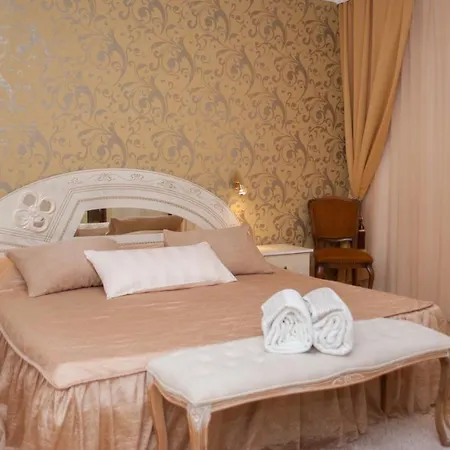 Seaside With 3 Terraces 아파트 트로기르