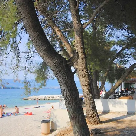 Seaside With 3 Terraces Apartmán